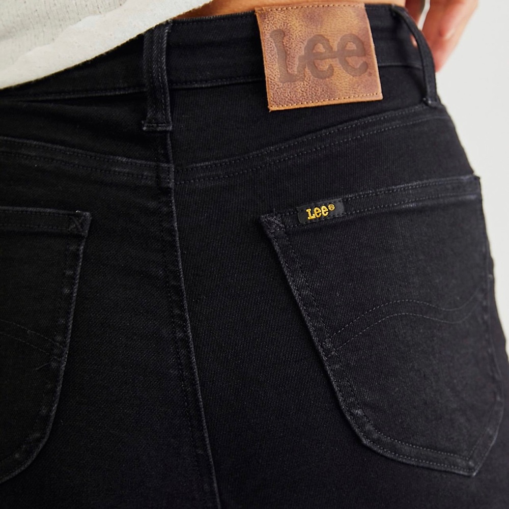 VINTAGE MODERN HIGH RISE SIZED FOR YOU SKINNY JEAN IN SEATTLE